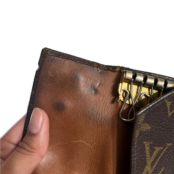 Vintage Authentic Louis Vuitton Monogram Leather Key Holder Keychain Wallet - Picture 11 of 11